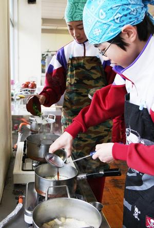 調理中