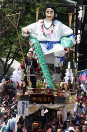 六番山車・上ハ町「スサノヲのオロチ退治」