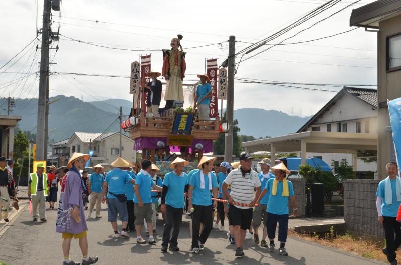 からくり山車巡行