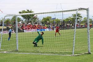 長侶選手（左端）が決勝ゴールを決める