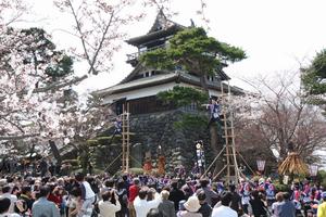 三国のとび