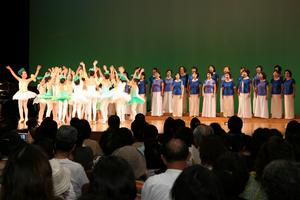公演の様子
