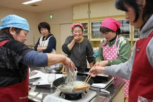 そば粉を使った料理体験