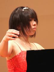 谷口渓さん・ピアノ