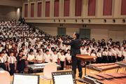 参加児童全員で「Believe」を合唱。すばらしい歌声が響き渡る