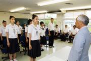 選手を代表し、決意を述べる佐藤さん。新体操は札幌、柔道は函館で行われる
