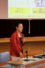 ちょっとした不注意で消費期限をきらさないなど、心掛け一つで、ごみは減らせると話す帰山氏