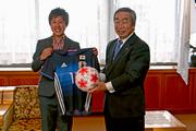有町選手からサイン入りのユ